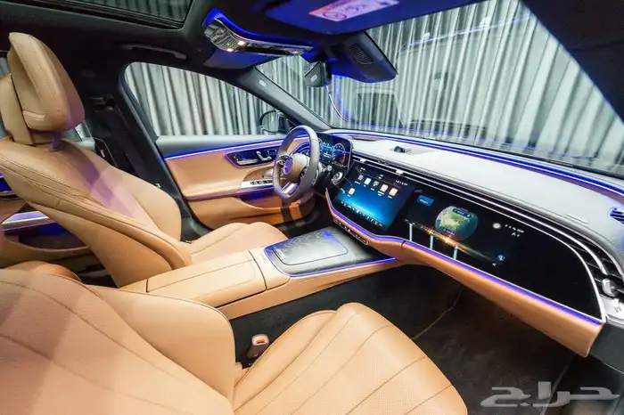 اي كلاس بريميوم بلس شاشة سوبر Mercedes-Benz E 200 AMG 2026 5