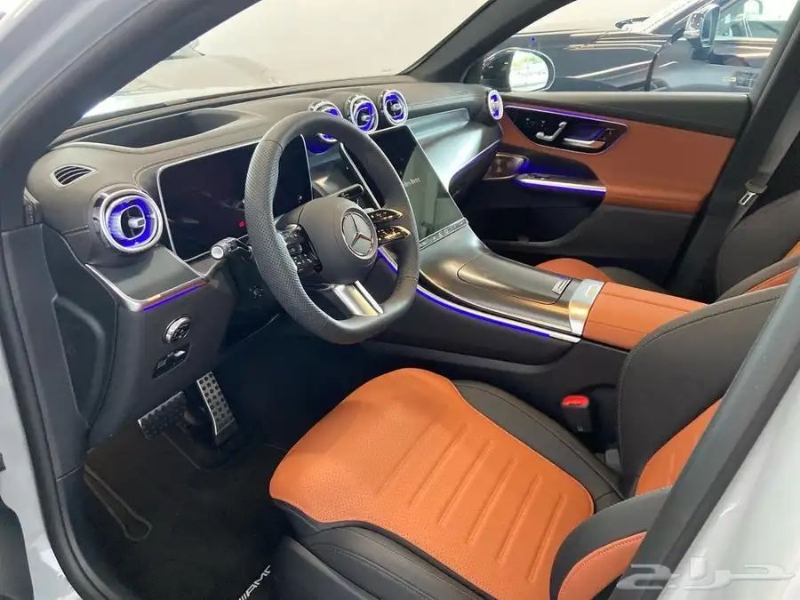 مرسيدس بنز Glc 300 2025 جديد 4