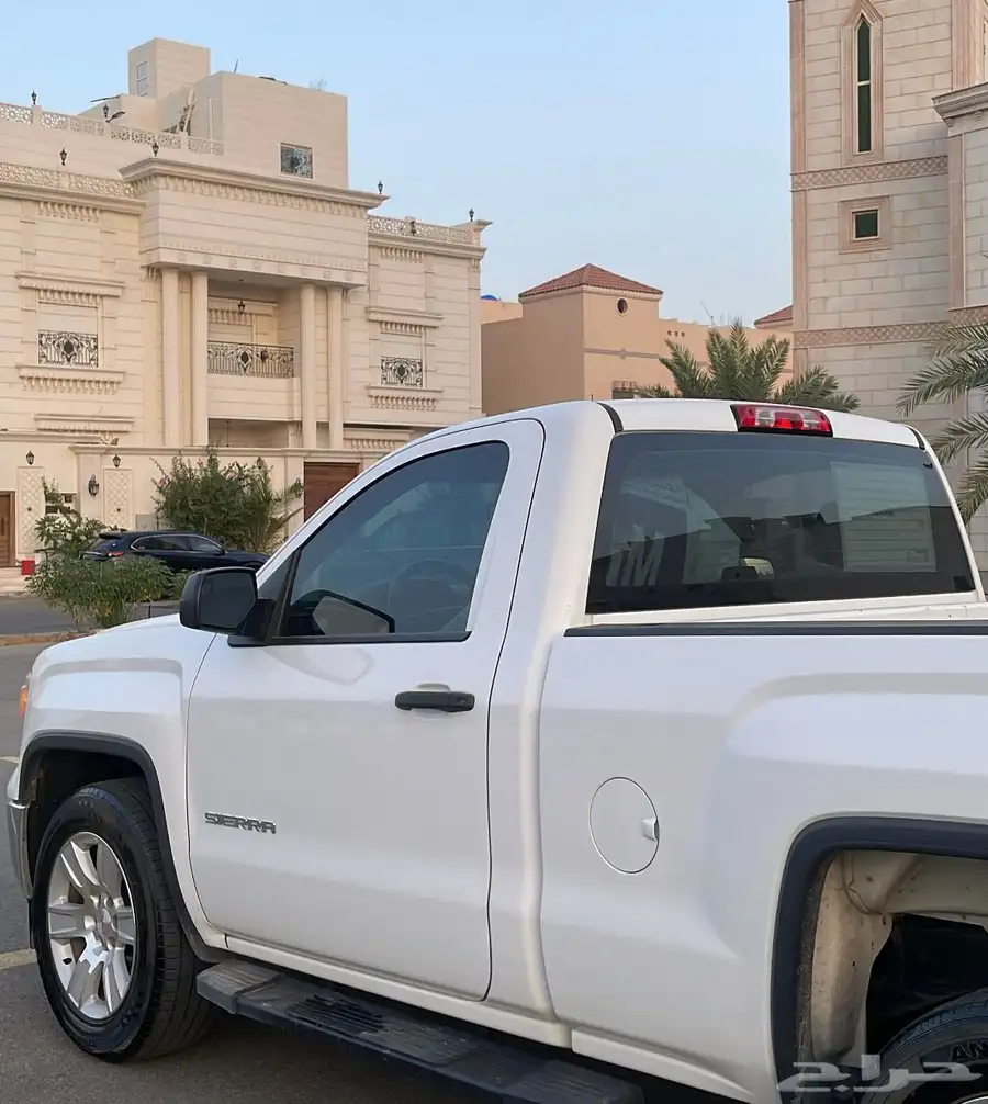 سييرا GMC مخزن 19