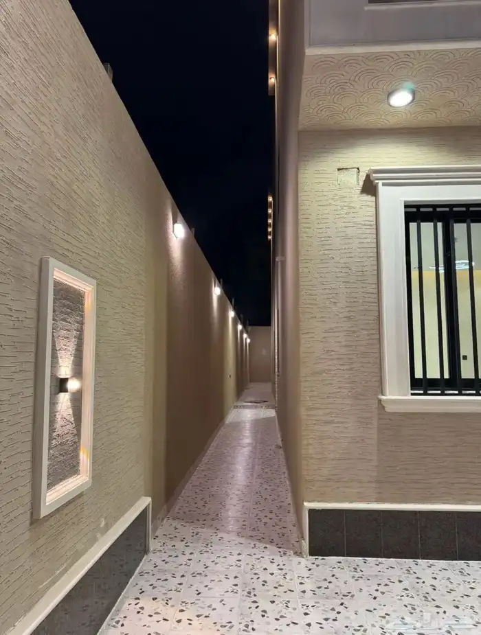 شقه للبيع بالمحالة 14