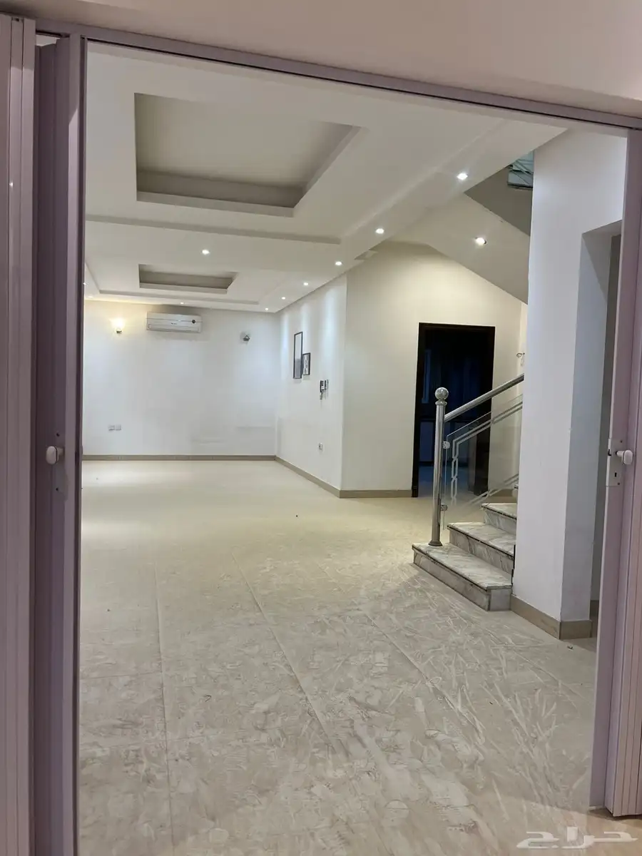 للبيع فله حي الندى Villa for sale 9