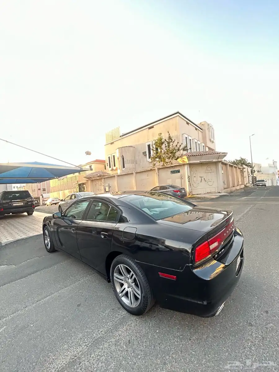 دوج تشارجر 2014 5