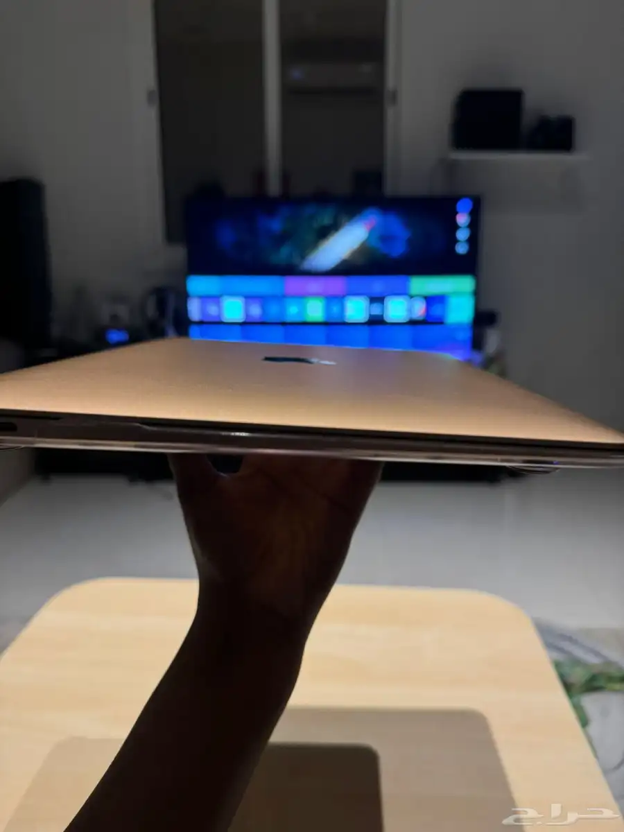Apple 13- inch Mackbook Air 3