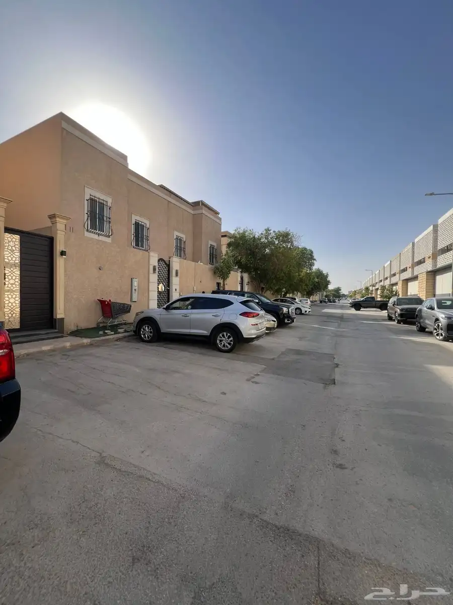 فله للإجار حي الندى Villa for rent 1