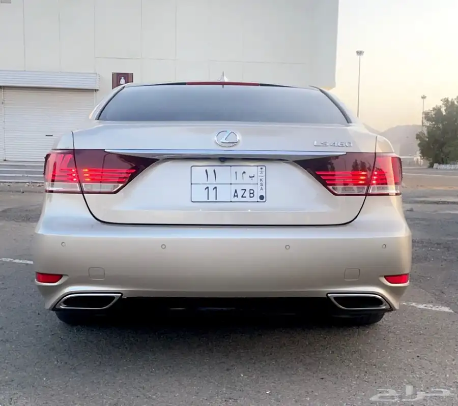 لكزس LS460 شورت 2015 5