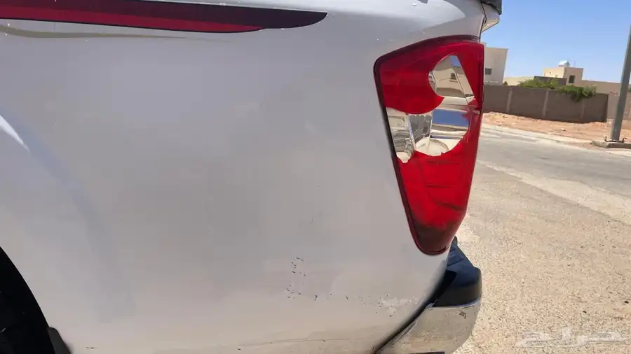 نيسان نافارا 4