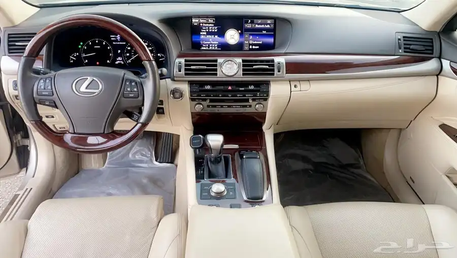 لكزس LS460 شورت 2015 39