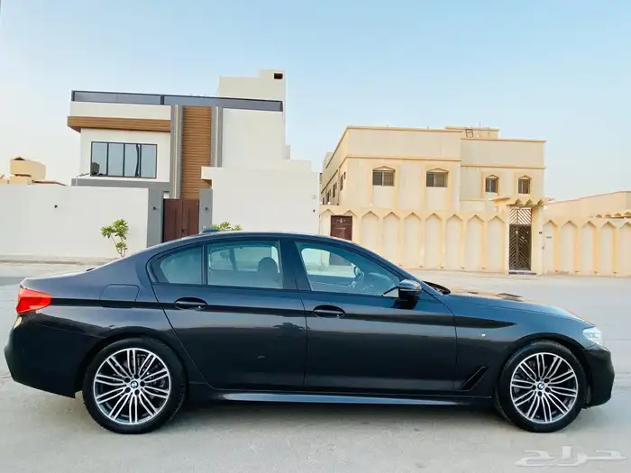 بي ام دبليو 2020520 4