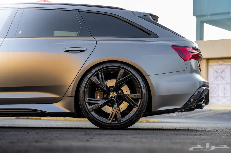 اودي RS6 0
