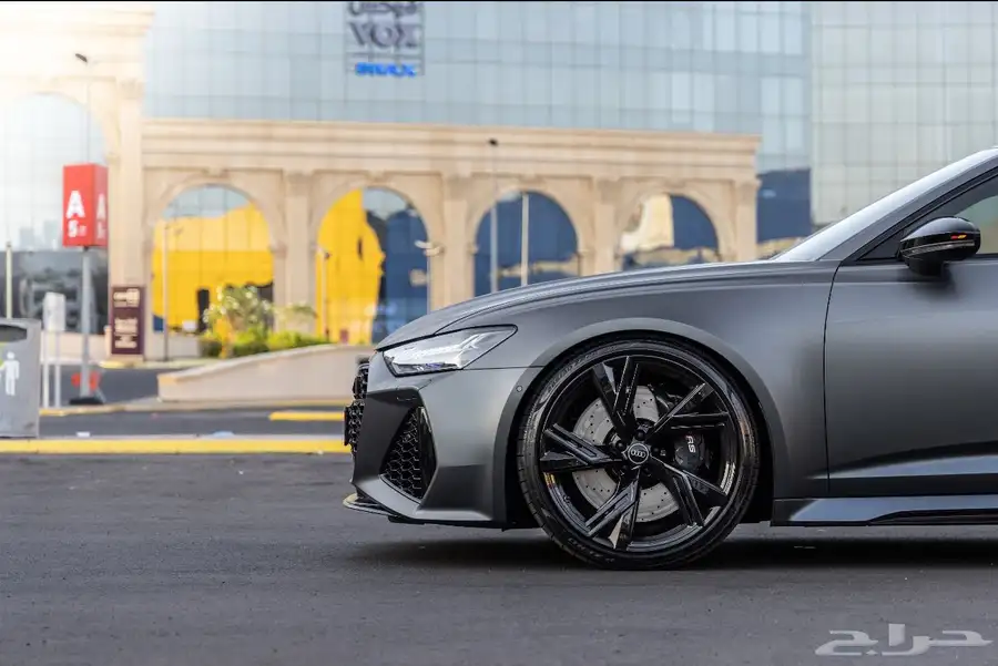اودي RS6 1