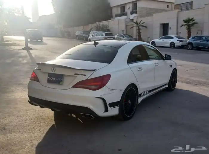 Mercedes CLA45 2