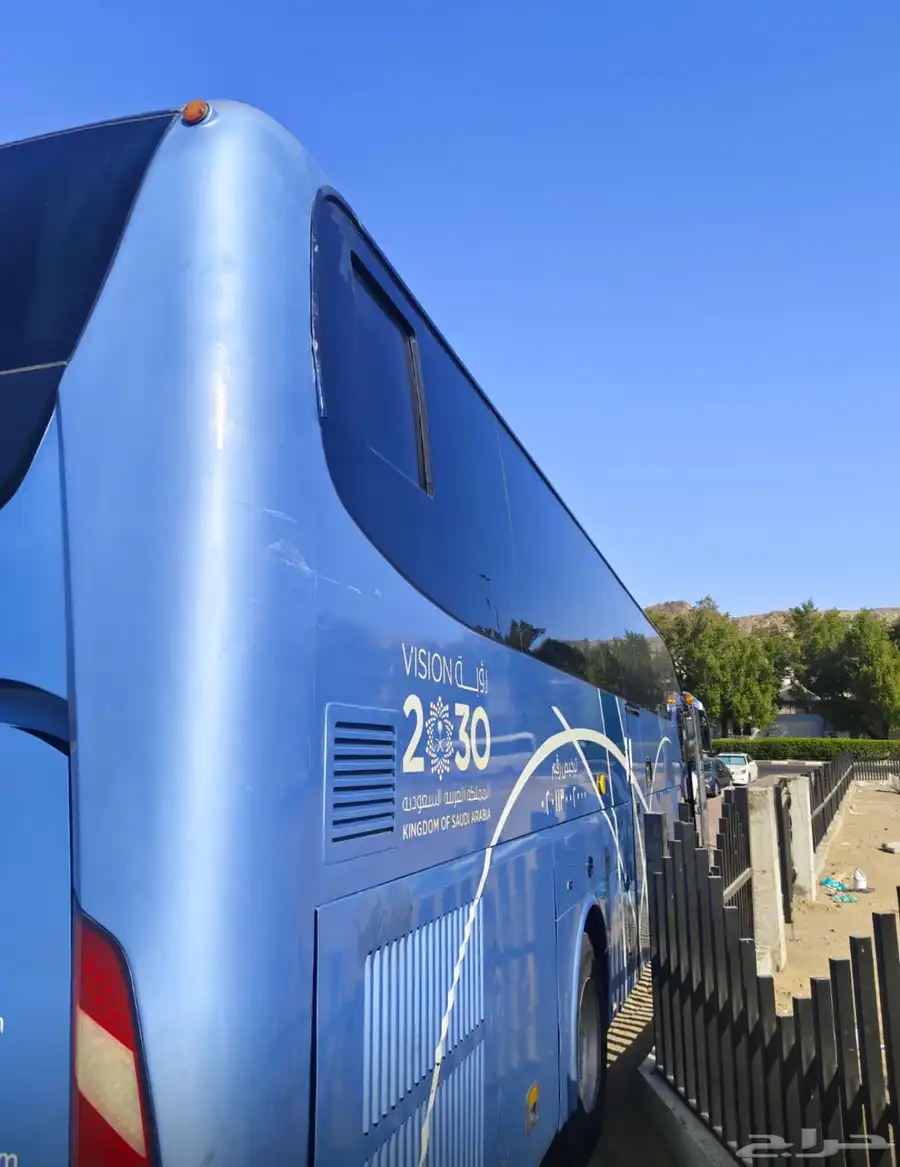 bus for rent 51 seats باص 51 راكب 3