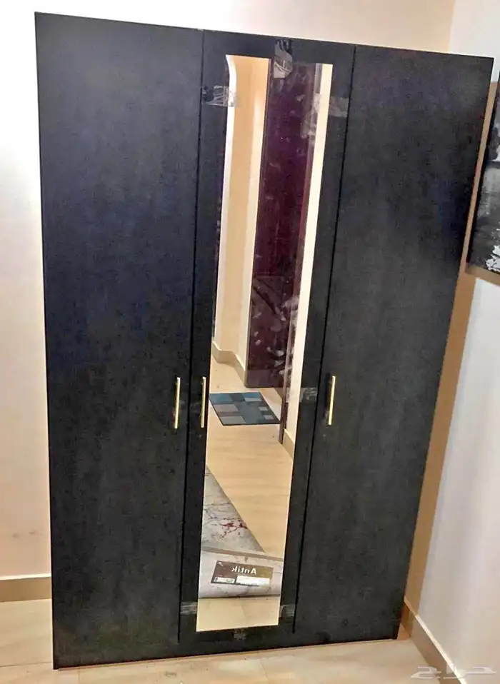 سرير  دواليب  مراتب  تسريحة   غرفة نوم كامل   جزامه 19