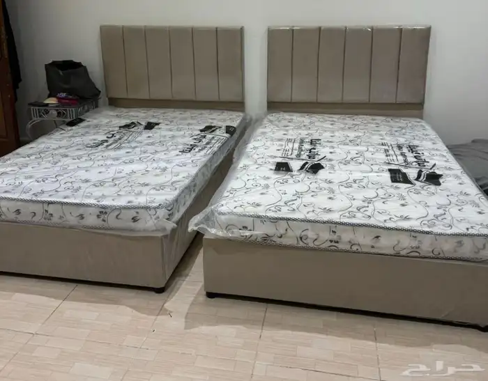 سرير  دواليب  مراتب  تسريحة   غرفة نوم كامل   جزامه 6