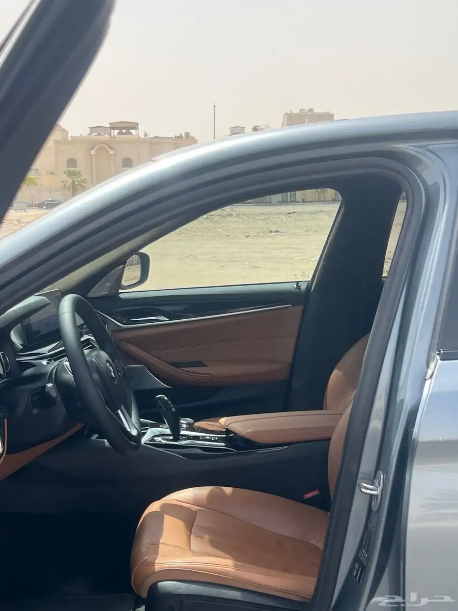 بي ام دبليو BMW 520 i 2018 16