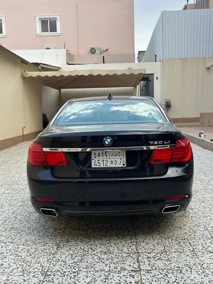 بي ام دبليو 2011 5