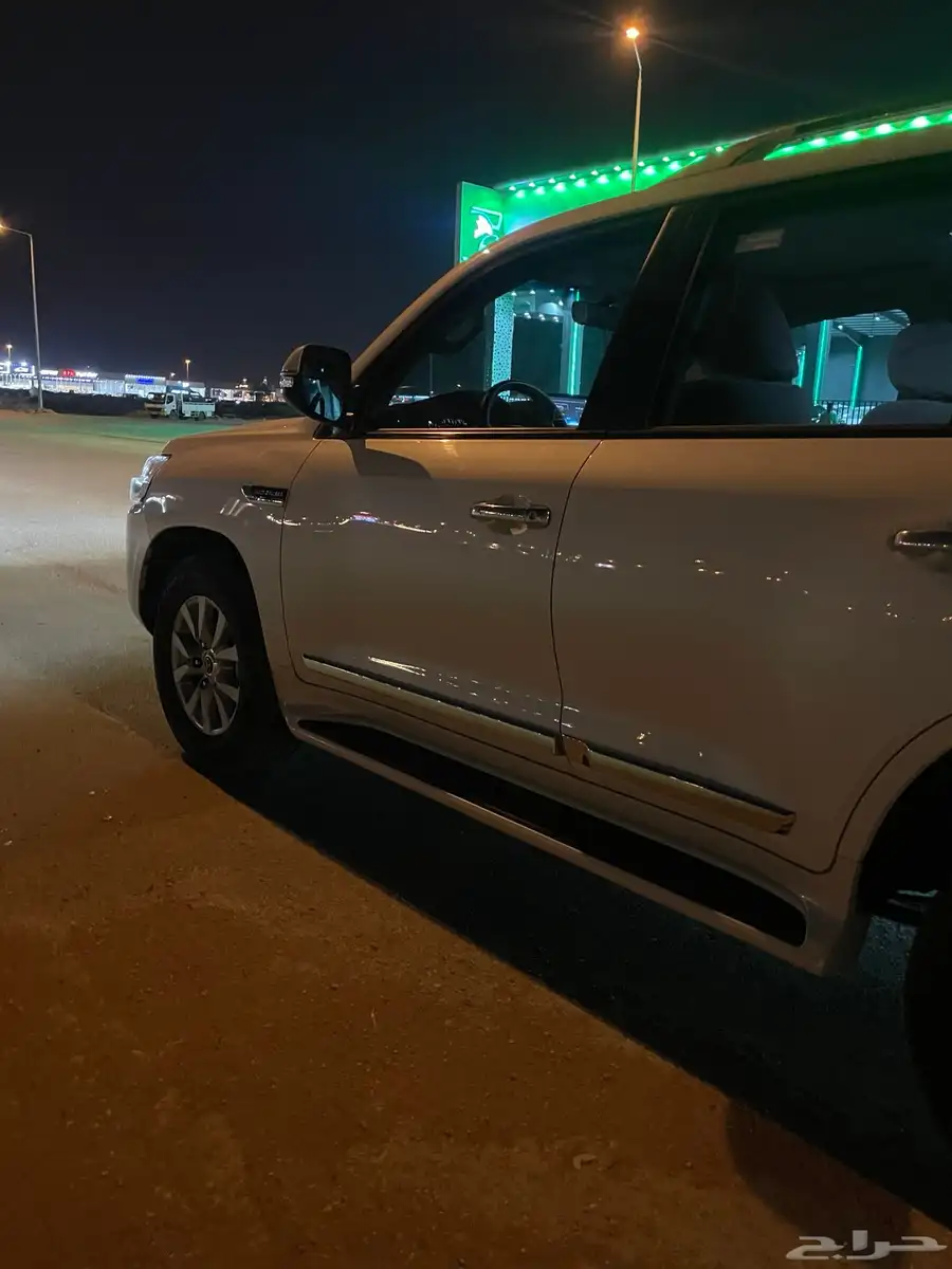 لاندكروزر 2