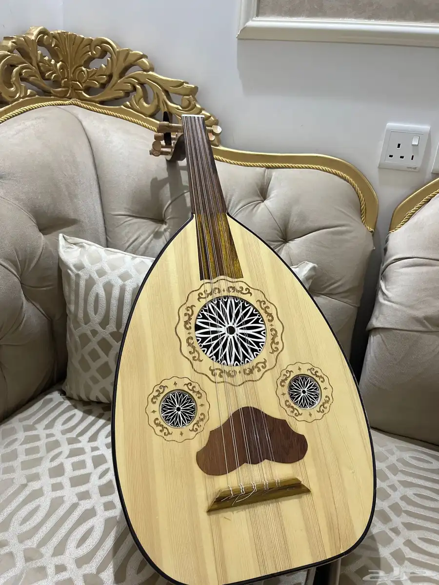 عود موسيقى 0