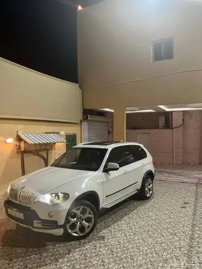 بي ام دبليو x5 للبيع 10
