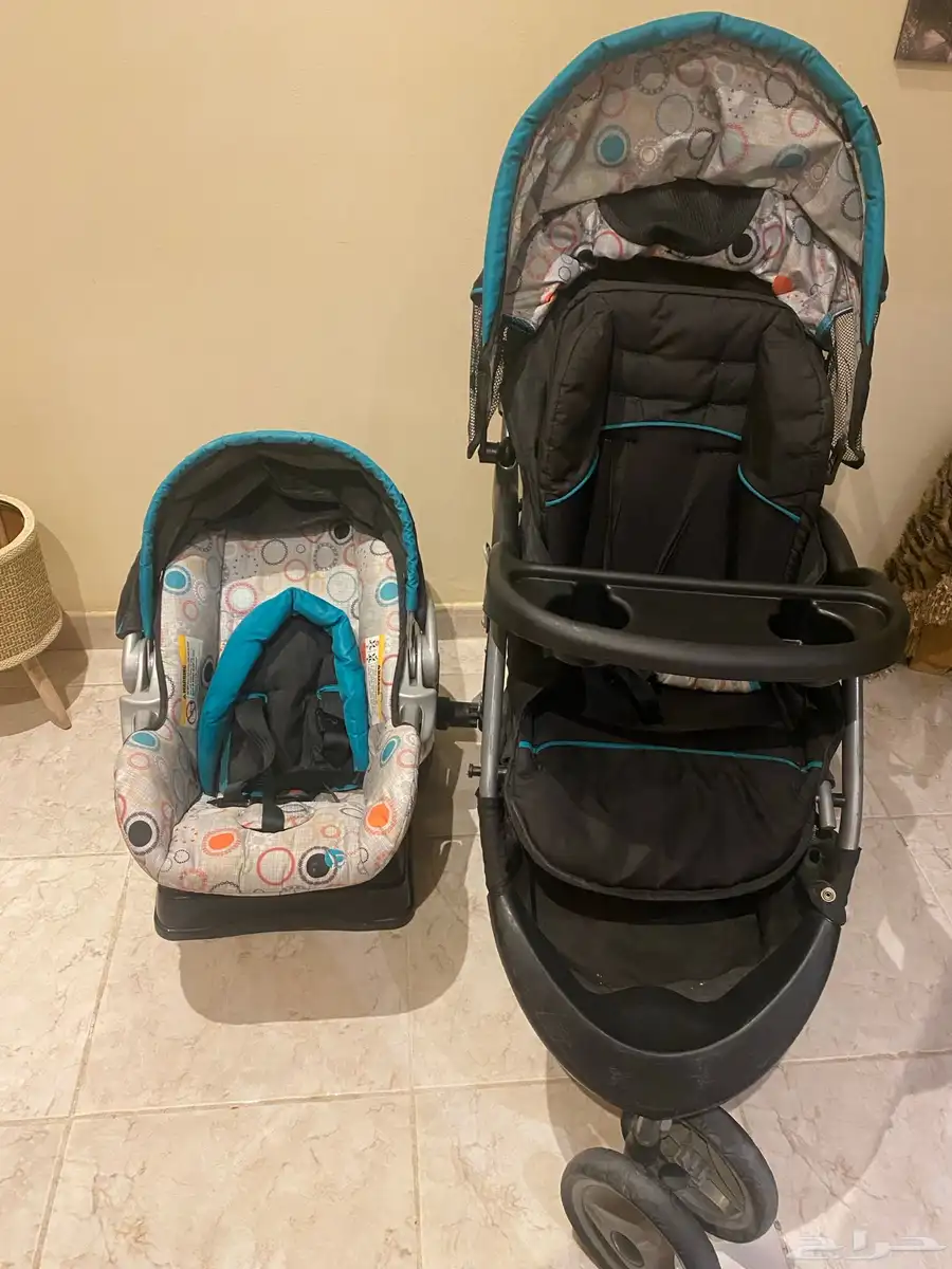 baby trend كرسي سيارة و عربة أطفال 0
