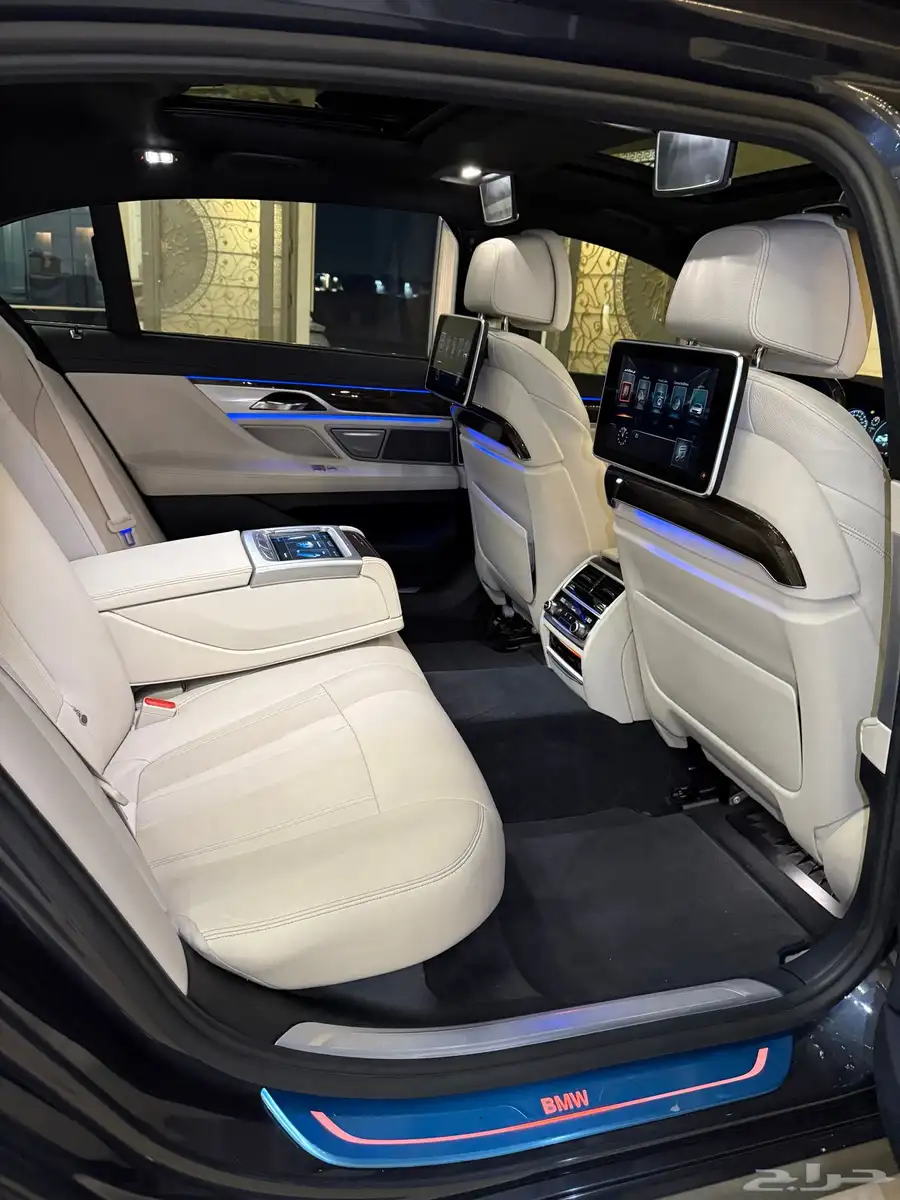 bmw 2016 عداد 92 الف 14