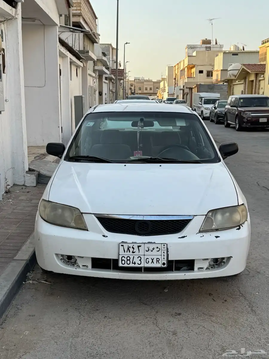 مازدا 323 للبيع 3