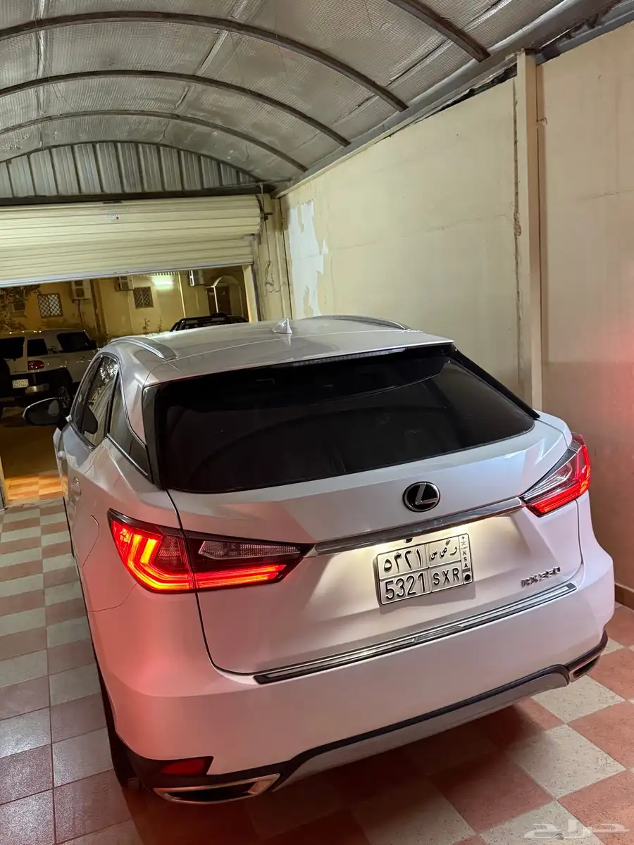 لكزس RX 2021 7