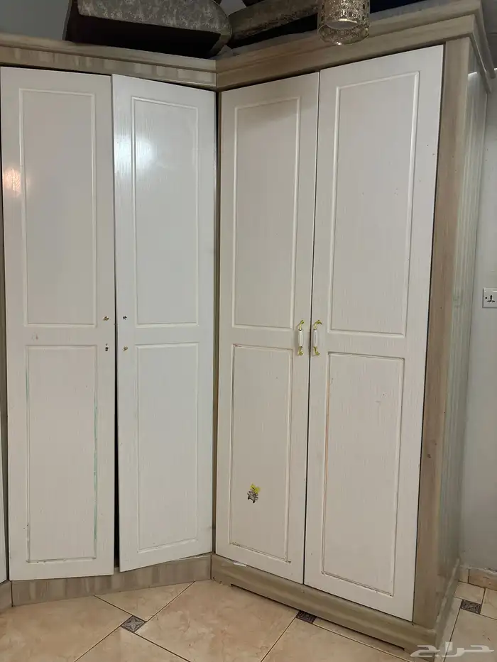 دولاب زاويه 1