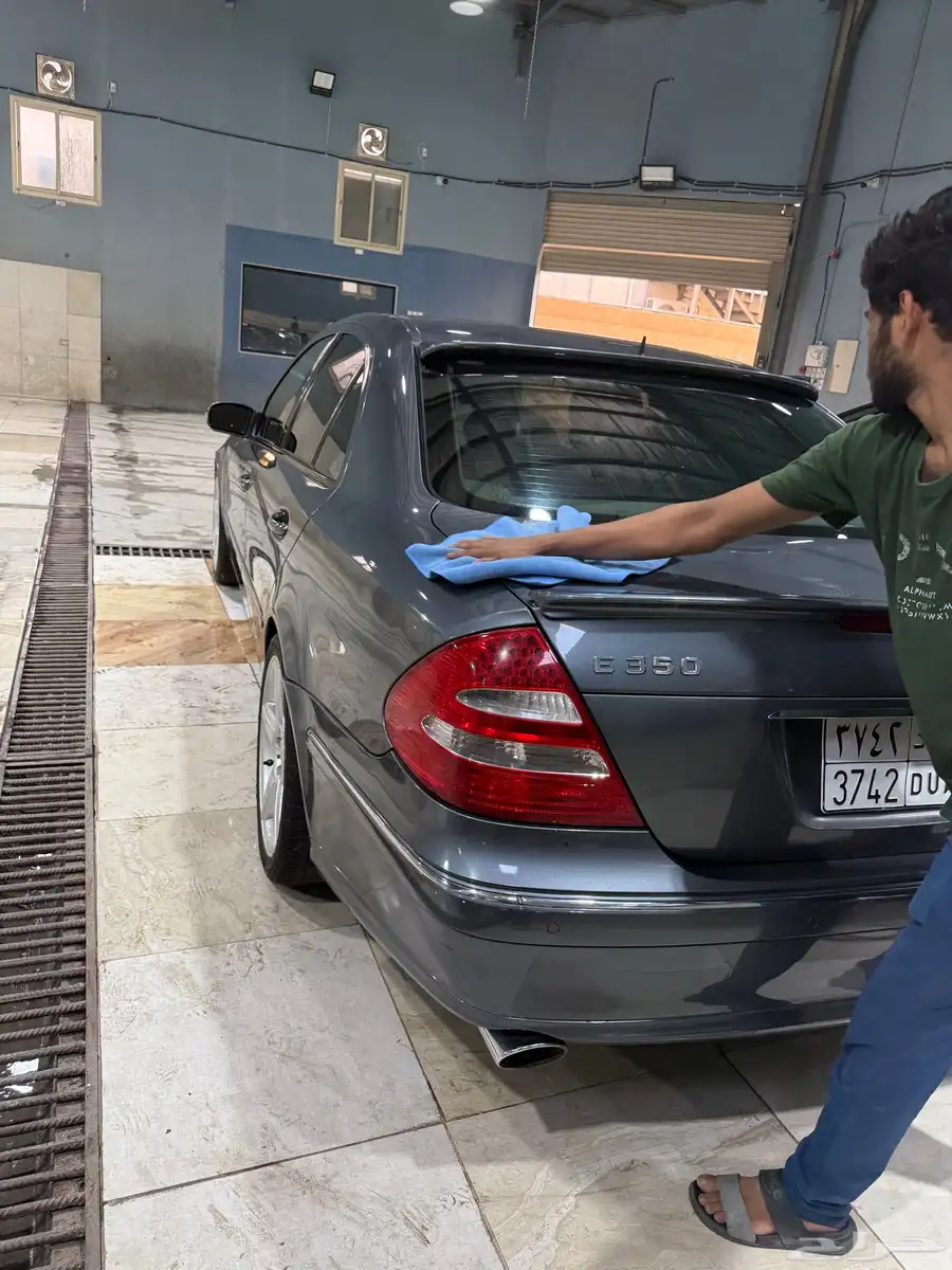 مرسيدس E350 2006 3