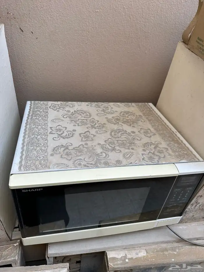 مكرويف تسخين طعام ماركه Sharp نظيف 4
