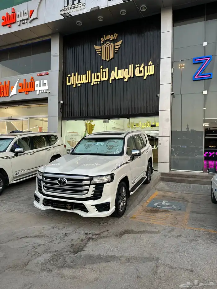 لاند كلوزر للاجار 2025 17