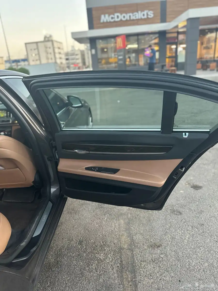 بي ام دبليو BMW 12