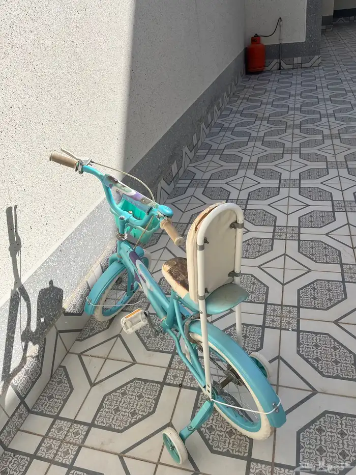 سيكل للبيع شبه جديد ماله شهرين 0