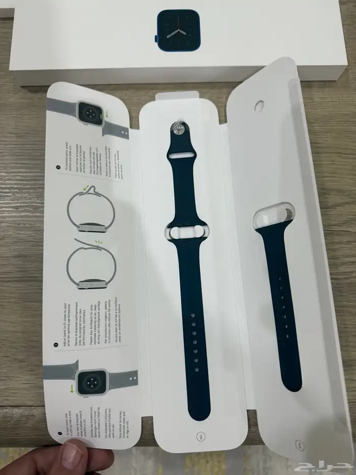 ساعة ابل Series 6 3