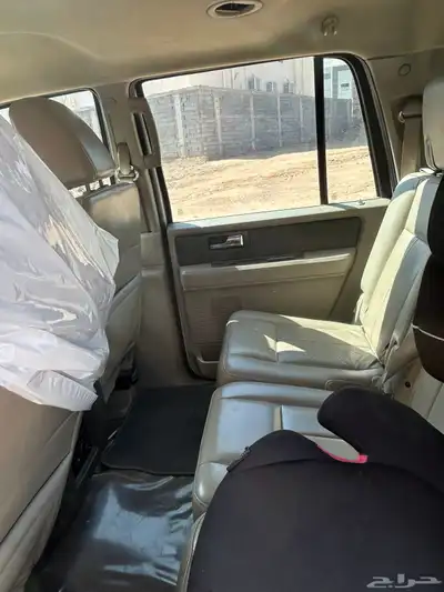 أكسبديشن طويل بدون دبل ممشي قليل 190 ألف كيلو 10