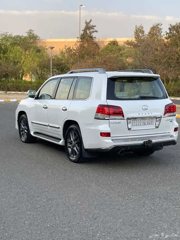 جيب لكزس بريمي DD 12