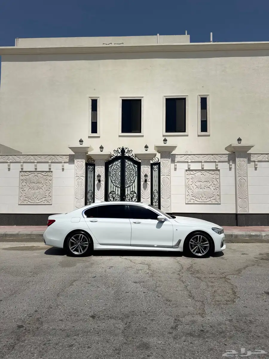 BMW 730 2019 1