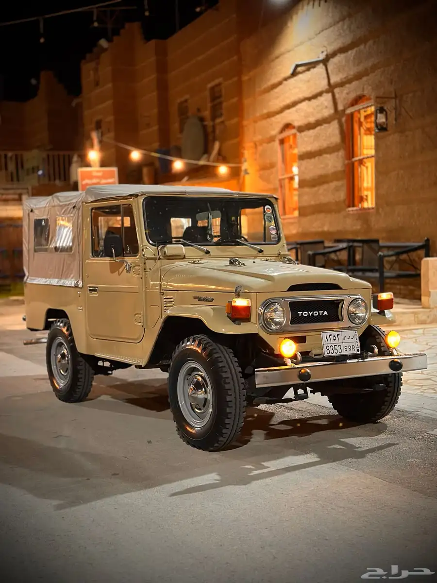 لاندكروزر (شراع) (Fj43) 1976 0