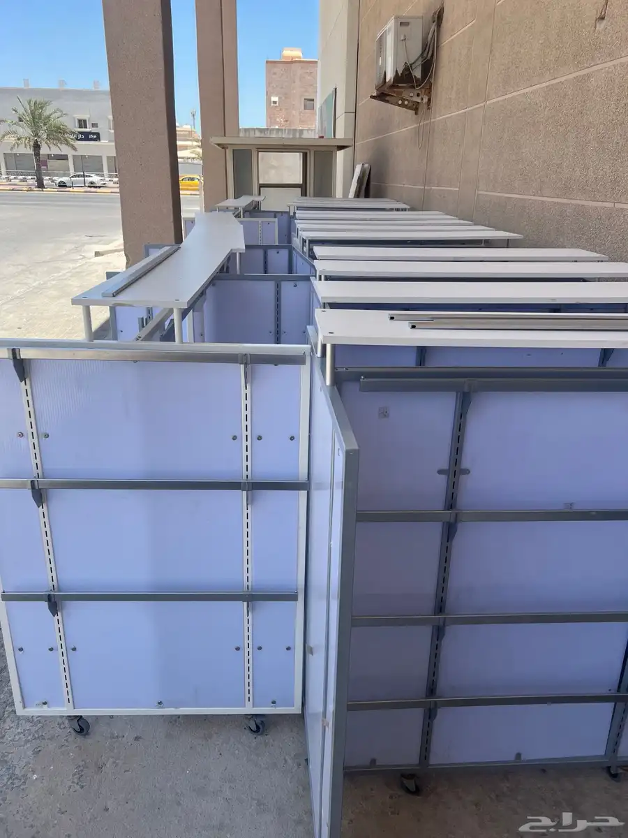 ستاندات محل للبيع 3