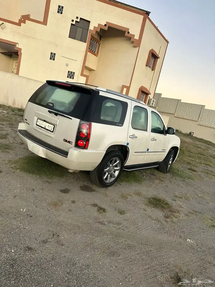 جمس Gmc دينالي نظيف 2012 1