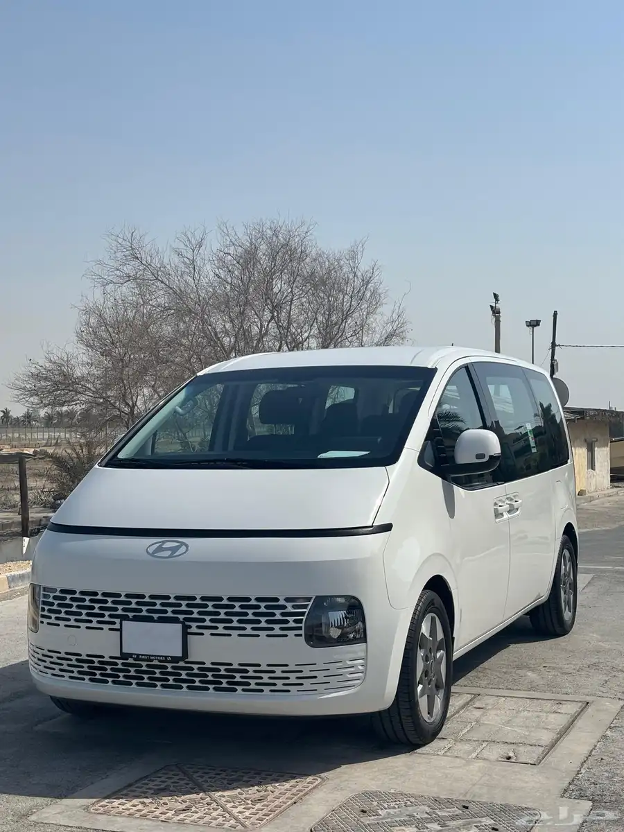 هونداي ستاريا 11 راكب بنزين 2025 2