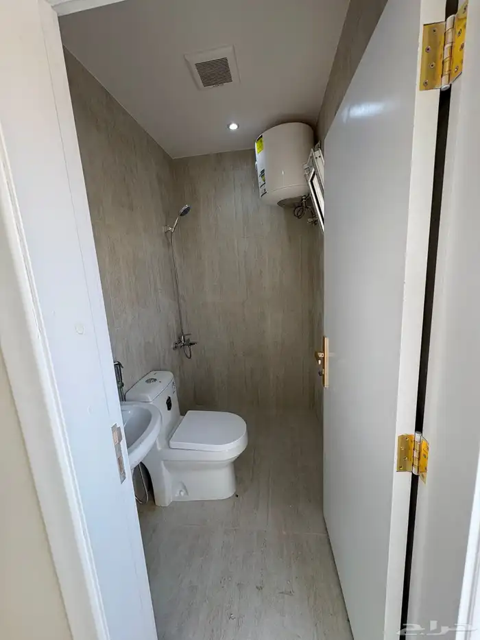 شقة غرفة وصالة حي الورود Apartment for rent 9