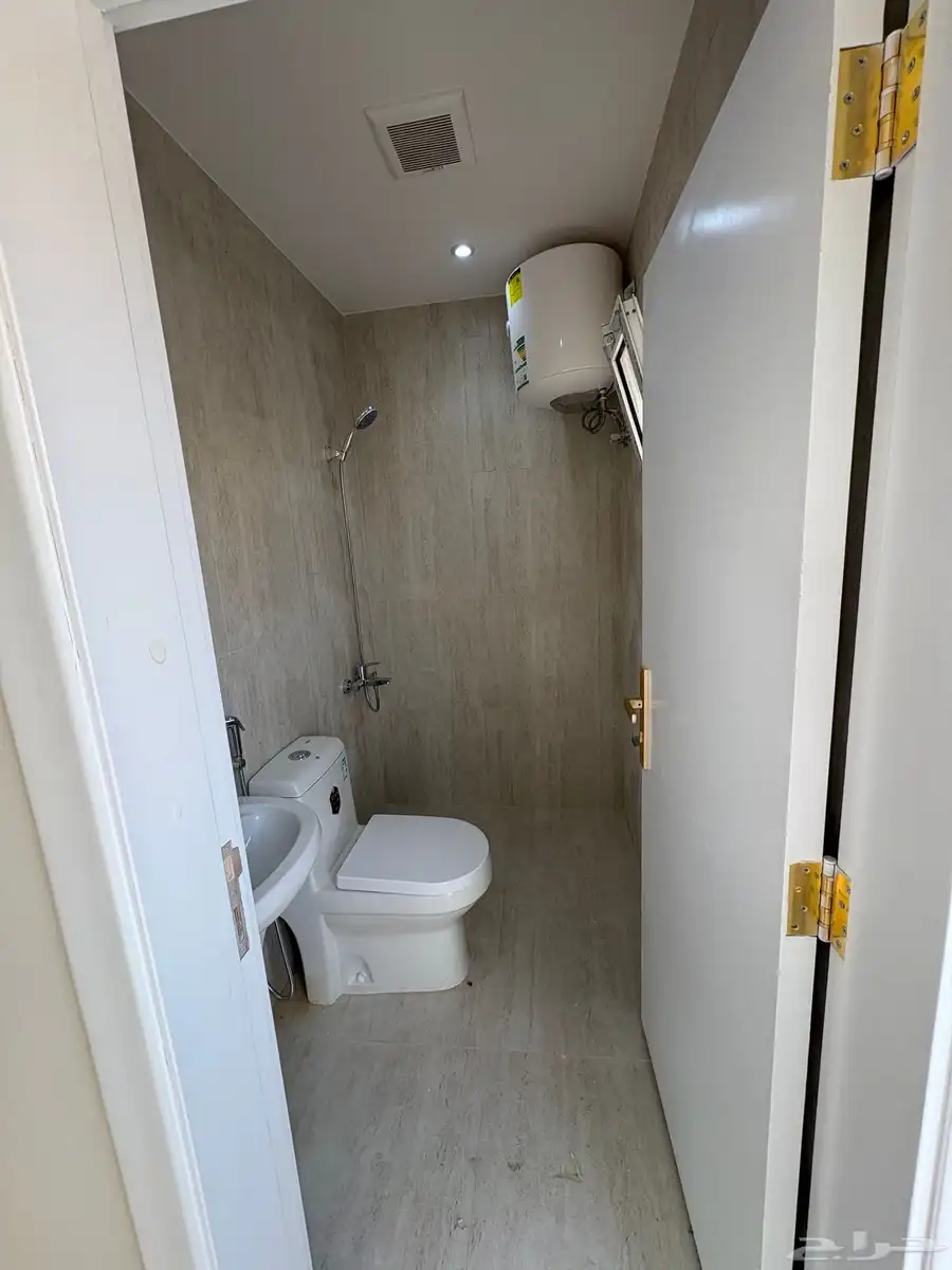شقة غرفة وصالة حي الورود Apartment for rent 9