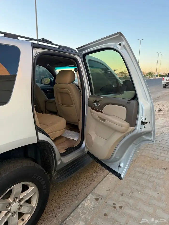 يوكون 2010 دبل 4