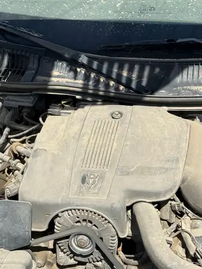 قطع غيار تون كار لينكون 2003 متوفر قطع فقط 8