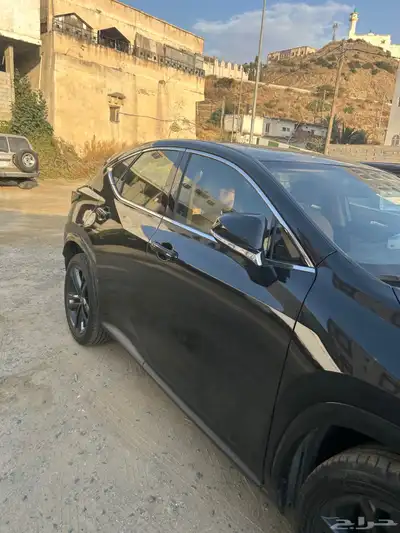 لكزسNXهايبرد300Ah للتنازل من بنك الراجحي 1