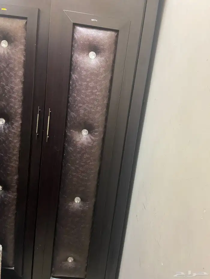 دولاب ظرفتين و طاوله 5