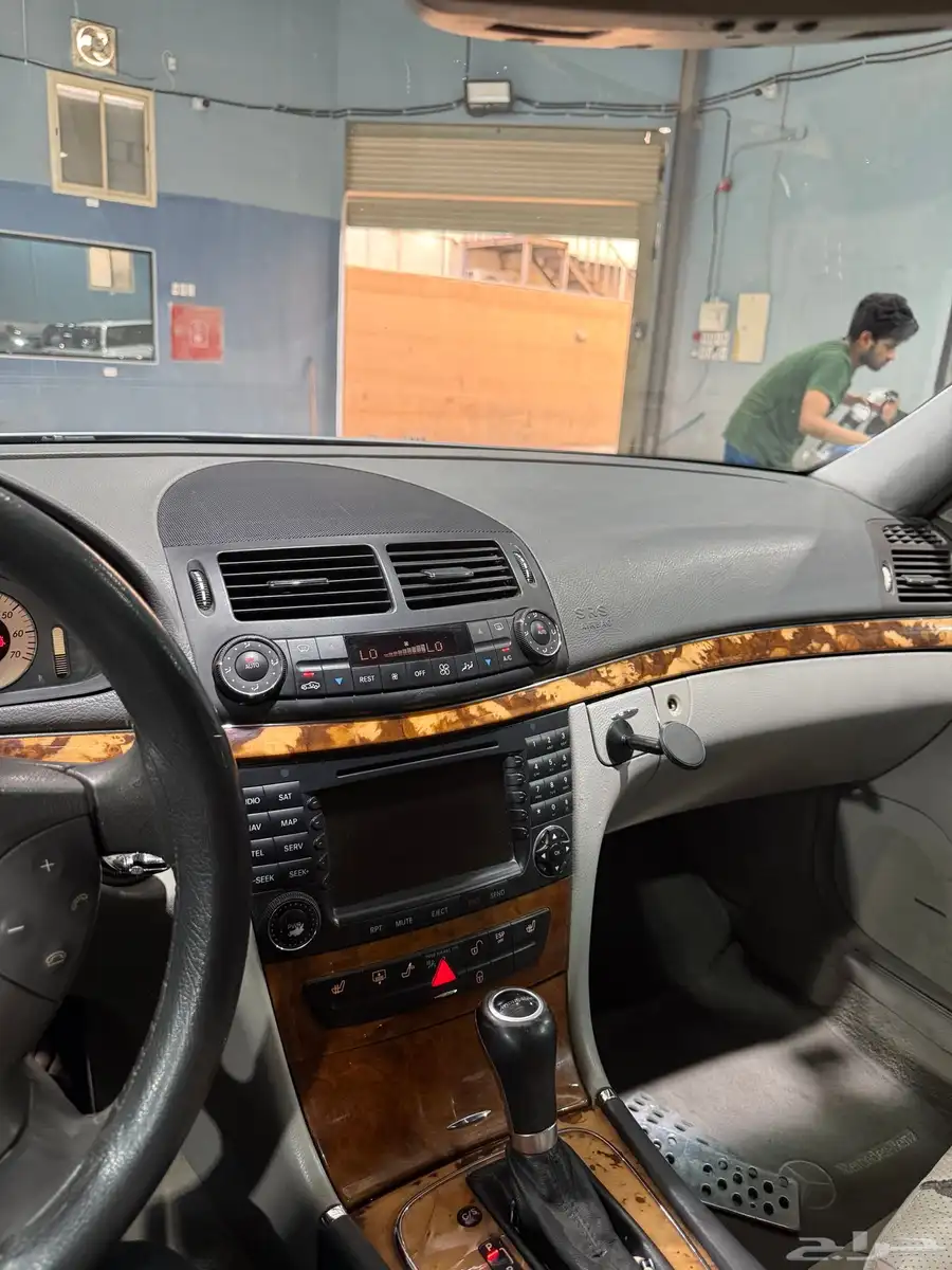 مرسيدس E350 2006 8