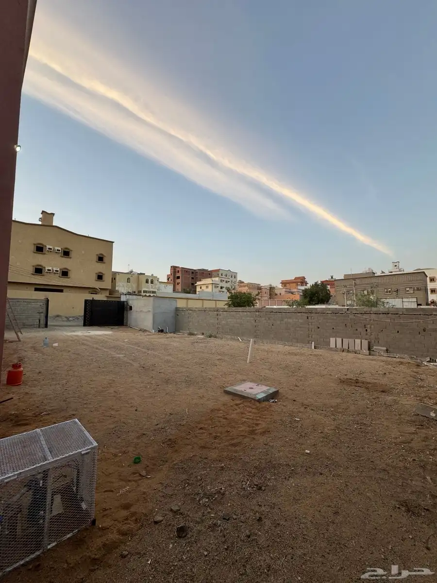 فيلا للبيع حي الحرازات جدة للتواصل واتس 25
