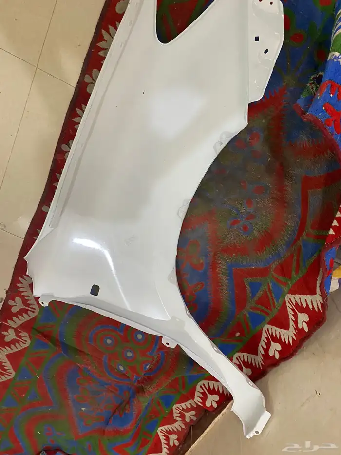 للبيع رفرف هايلوكس تايلندي 3